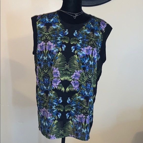 FOREVER 21 SIZE M CUTE TOP - Picture 2 of 5